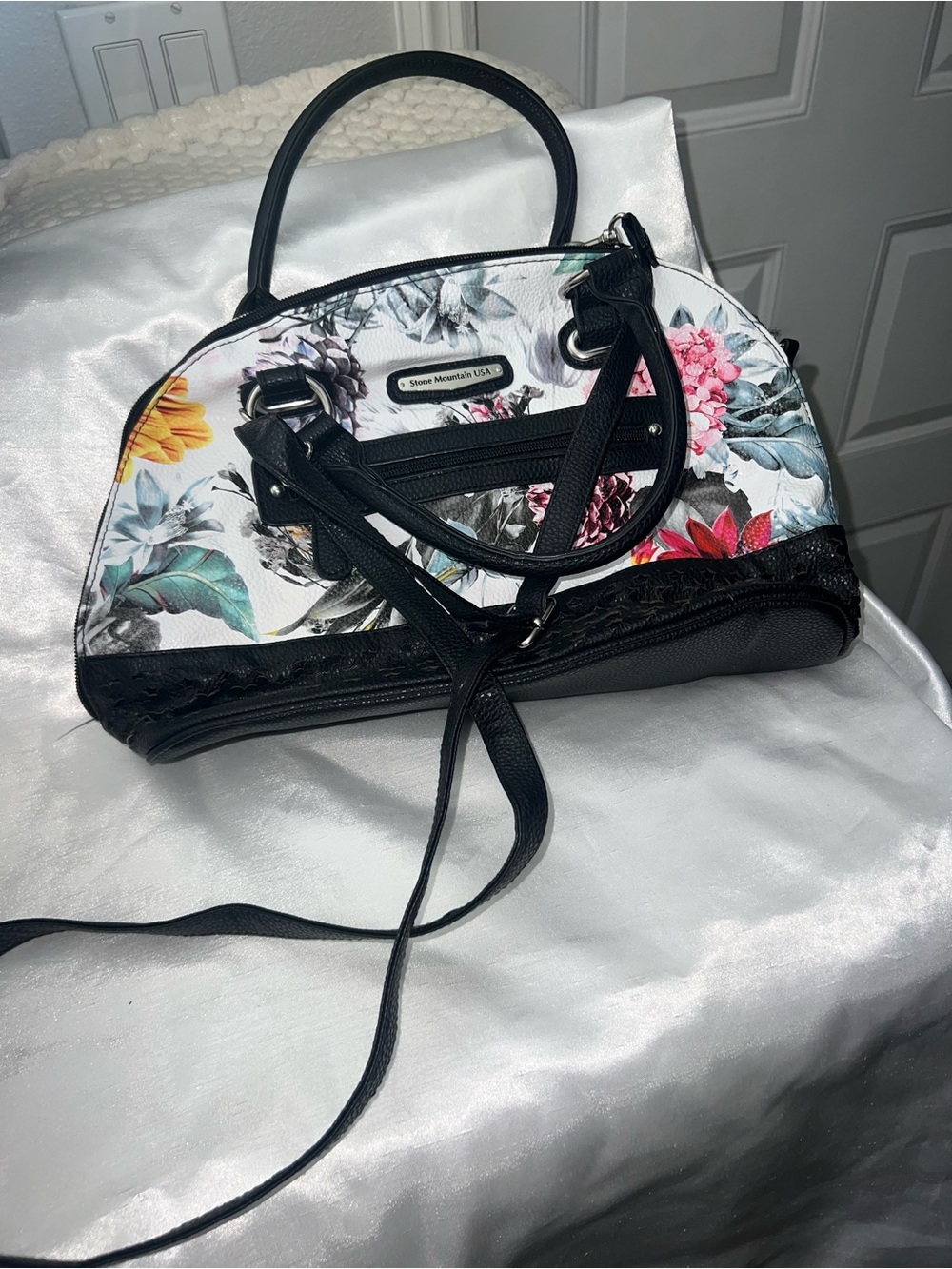 New Stone Mountain Floral Large Dome Satchel Handbag